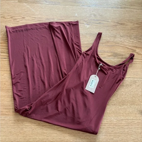 Meshki dress - Picture 2 of 4